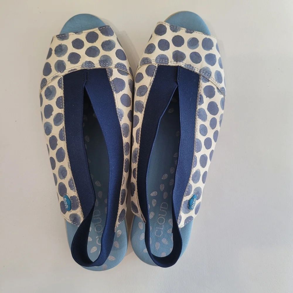 Cloud Caliber Tupai Blue Slingback Leather Sandal Women's sizes 37